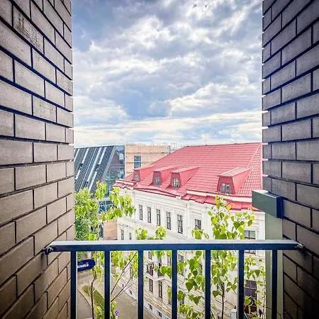 Apartment Luxury With Large Terrace In Center *